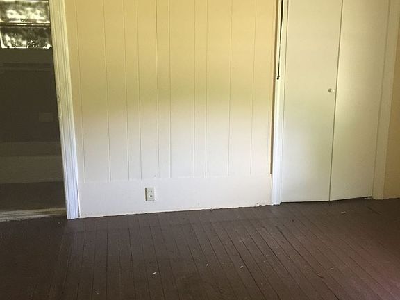 2nd image of 110 Union St