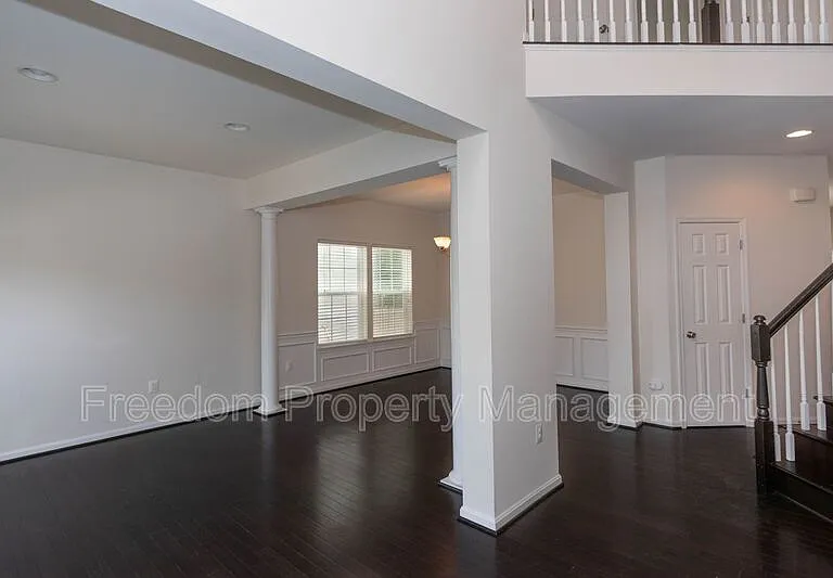 4100 Presidential Hill Loop — Photo 4