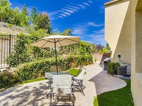 2nd image of 912 Mira Lago Way