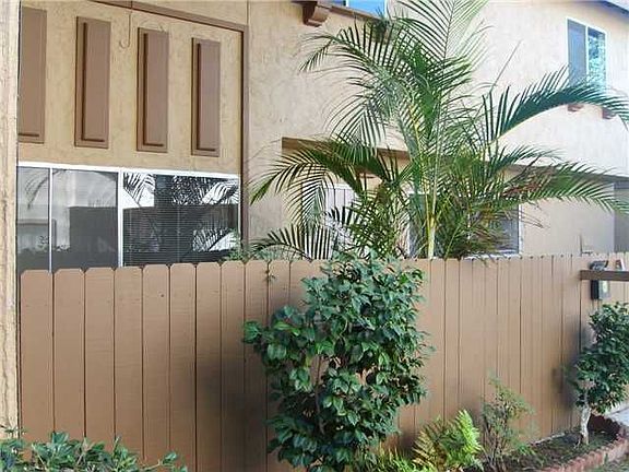 3rd image of 1450 Melrose Ave Unit 54
