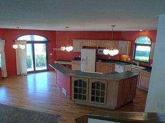 4th image of 2910 Meadow Lark Ln S