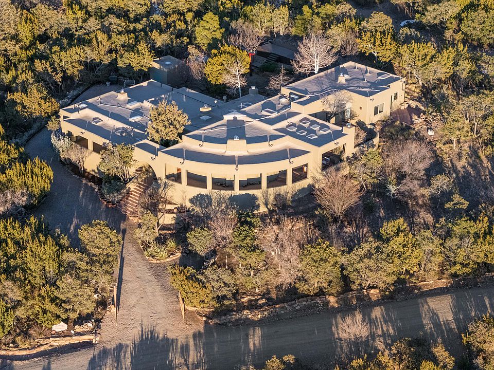 2nd image of 1301 Hummingbird Ct