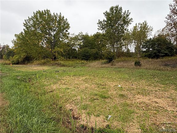 3rd image of Erie Rd Lot 12