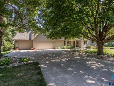 6500 E Split Rock Rd, Sioux Falls, SD, 57110