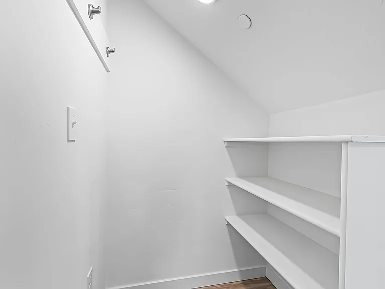 Happy Valley Townhomes — Photo 2