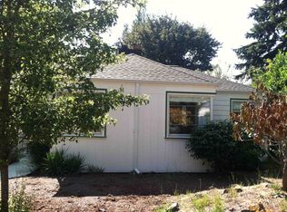 9111 12th Ave NE, Seattle, WA 98115