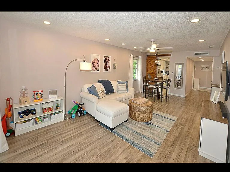 1166 6th Ave #A8 — Photo 6