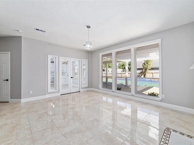 457 Corridor Way — Photo 13