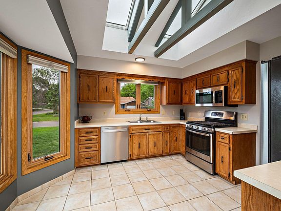 2nd image of 14713 Westcliffe Dr