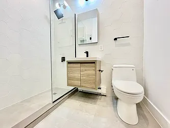 Rented by HOLTON REAL ESTATE INC.