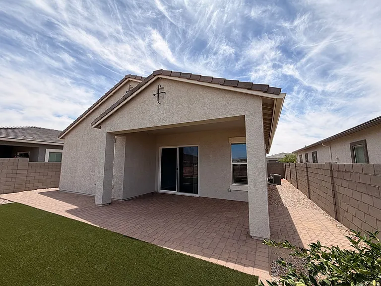 15628 W Smoketree Dr — Photo 20