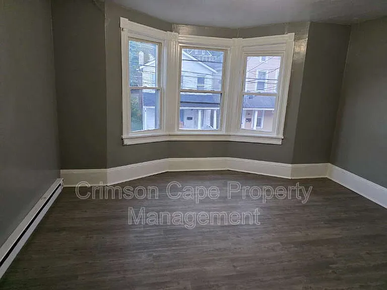 49 Hutson St — Photo 8