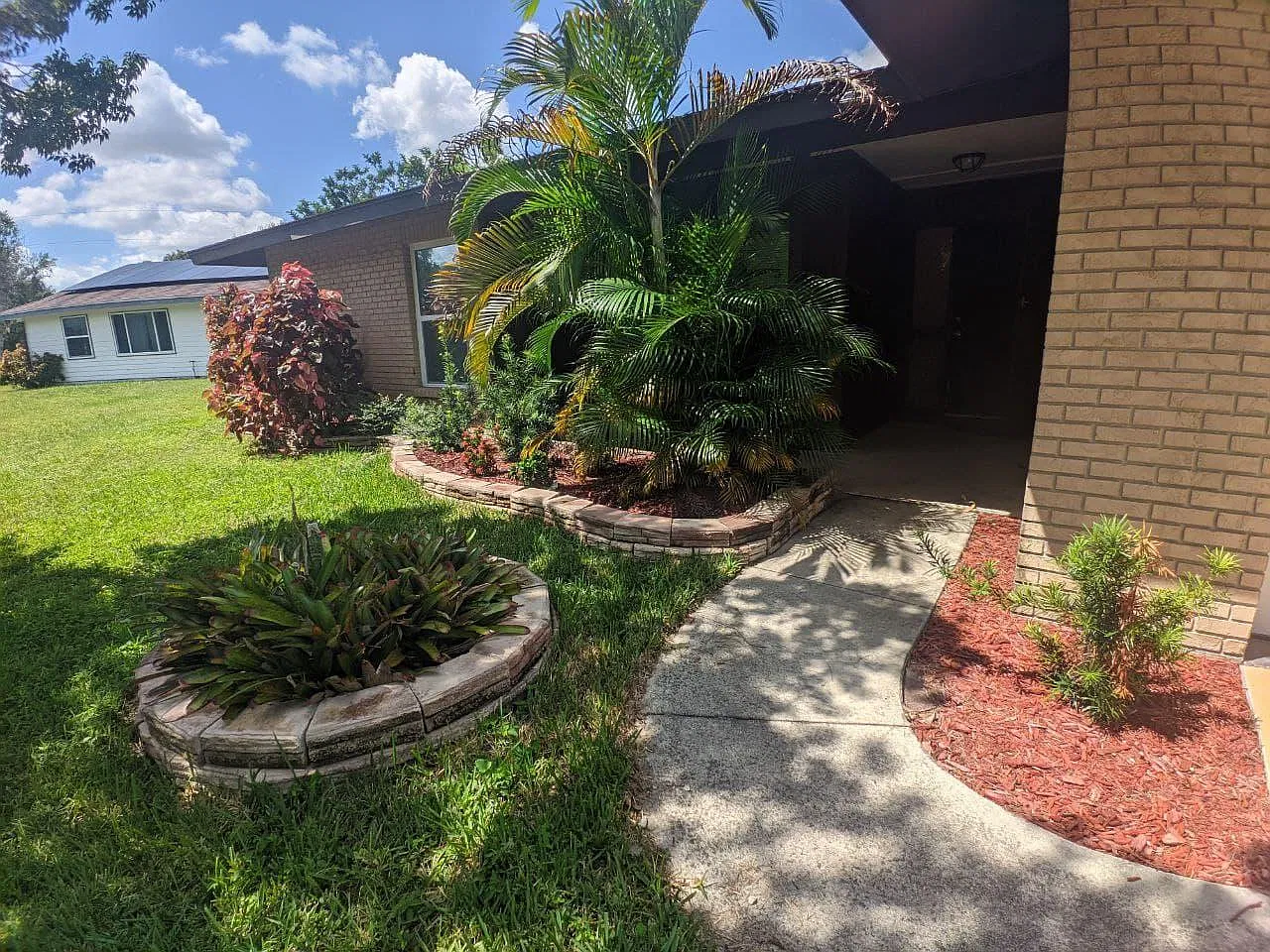 3 bed, 1330 sqft, $2,650 — Photo 4