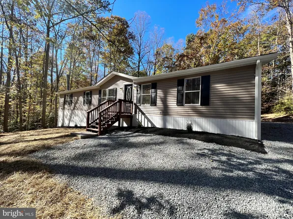 60 Quarry Oaks Rd, Stafford, VA 22554