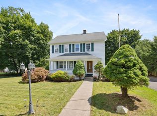 1 1st St, Vernon, CT 06066