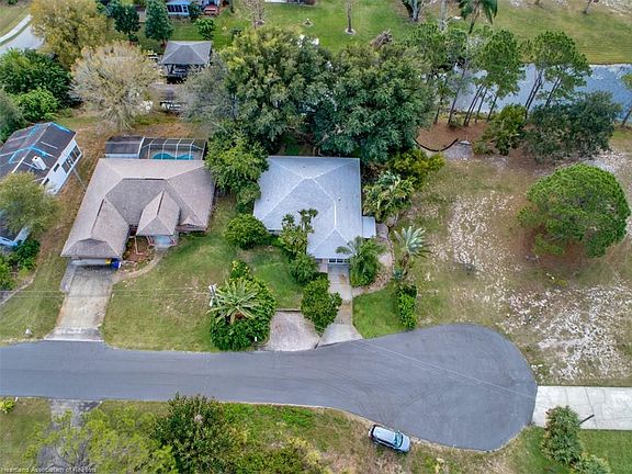3rd image of 112 Harmony Ave