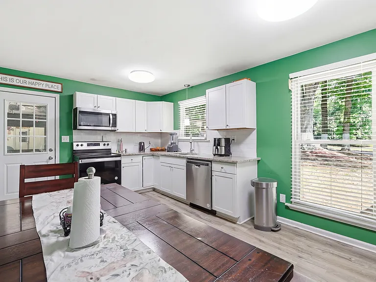 6123 Unity Ln NW — Photo 9