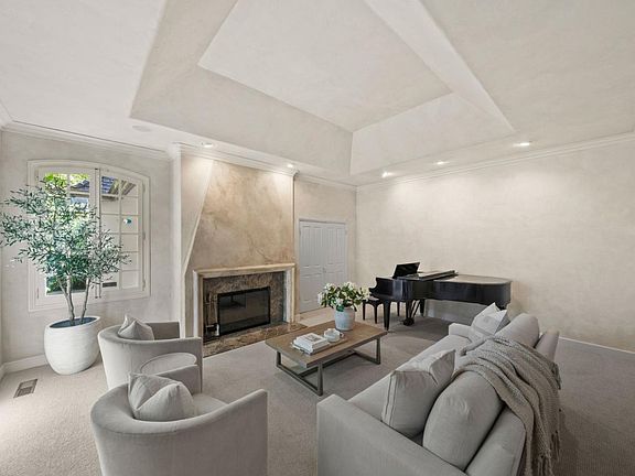 4th image of 24970 Okeefe Ln