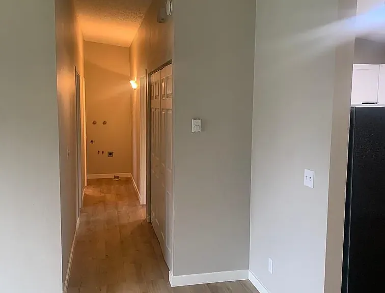 17215 NE Glisan St #17215 — Photo 6