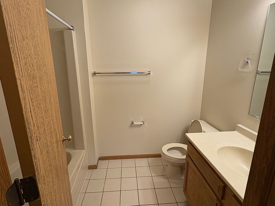 Hallway bathroom in a 2-bedroom, 2 bathroom apartment
