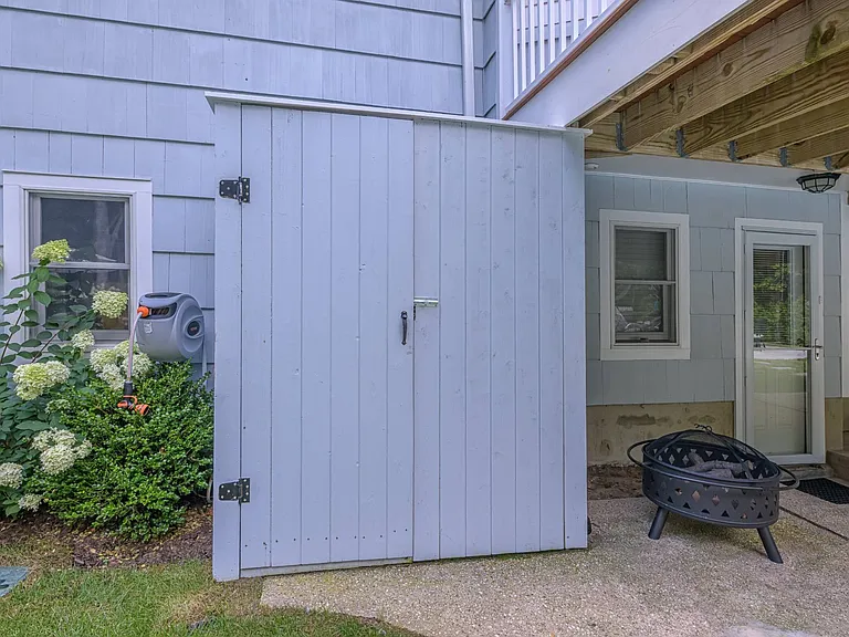 55 Shinnecock Rd #A — Photo 18