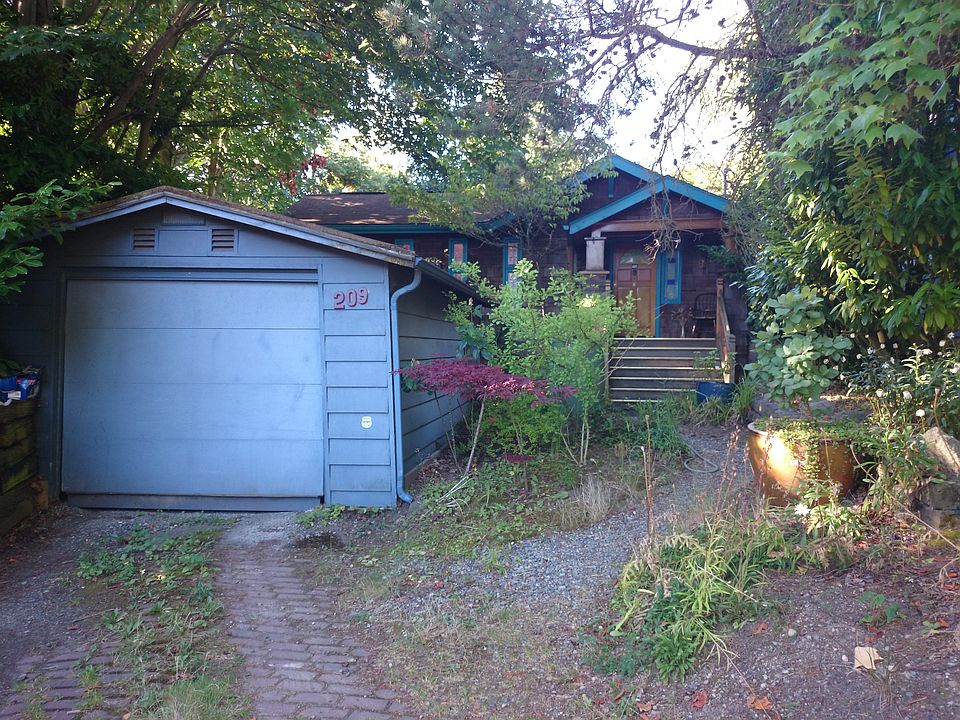 2nd image of 209 McGraw St