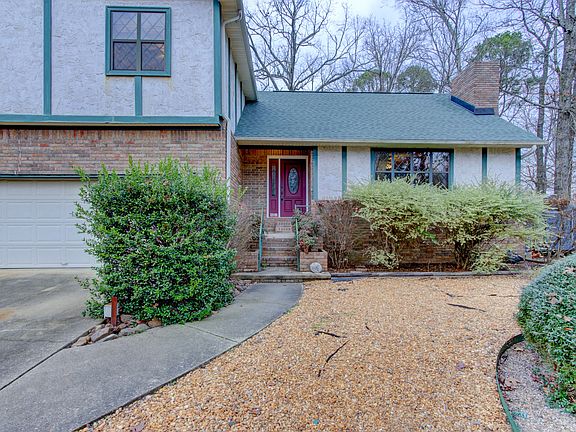 2nd image of 120 Diamondhead Dr