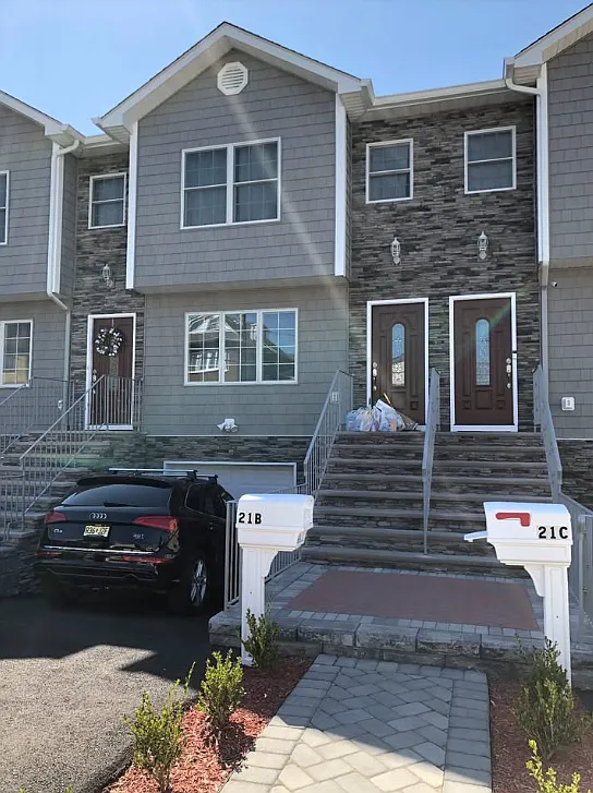 1 bed, 1550 sqft, $1,450 — Photo 1