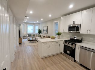 2850 N Avers Ave #G, Chicago, IL 60618