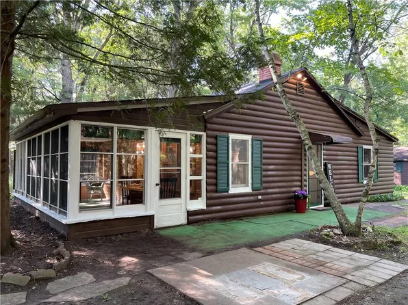 6575 West North Shore Drive, Eau Claire, WI 54703