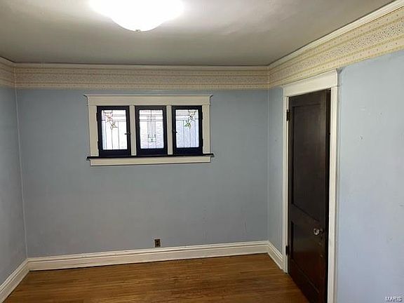 4th image of 338 Tower Grove Dr