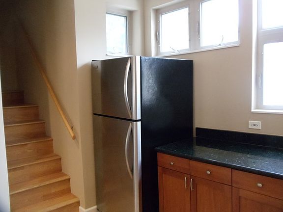 4th image of 3262 W Armitage Ave Unit 6
