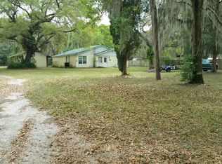 7402 Turkey Creek Rd, Plant City, FL 33567