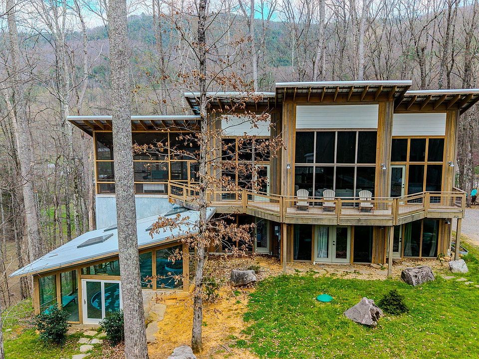 1st image of 3721 Clabo Mountain Ln