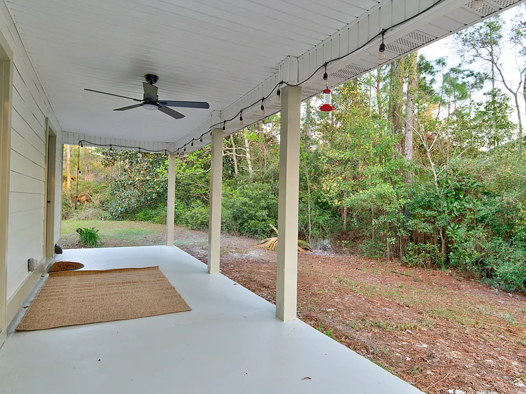 412 Hunters Rd — Photo 43
