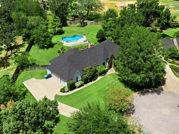 4 Mill Run Pl, Athens, TX 75751