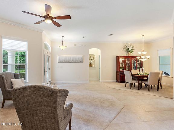 3rd image of 3816 PADDINGTON Place