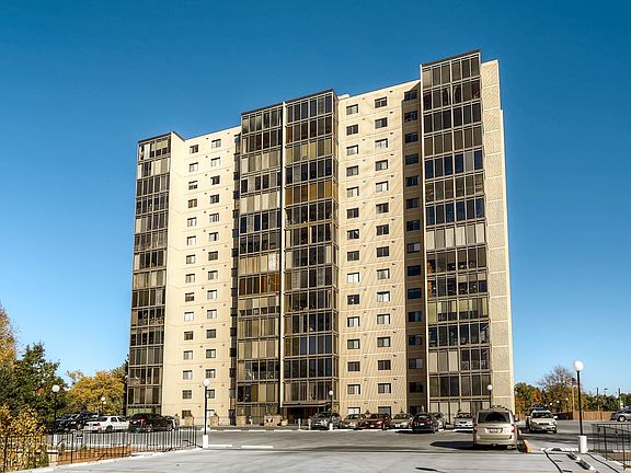 3rd image of 7877 E Mississippi Ave APT 804