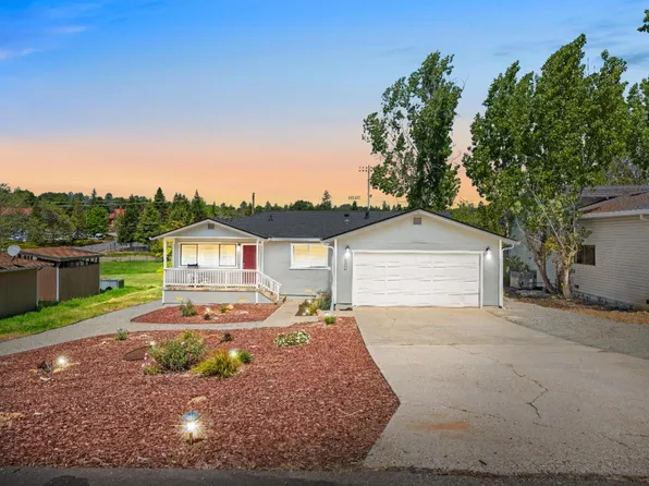 11238 Torrey Pines Dr, Auburn, CA 95602