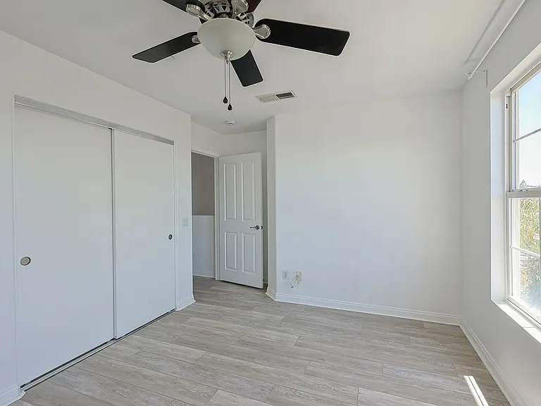 7370 La Mesita Pl #7 — Photo 16