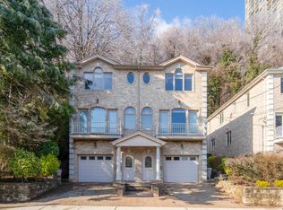 690-692 Undercliff Ave, Edgewater, NJ 07020