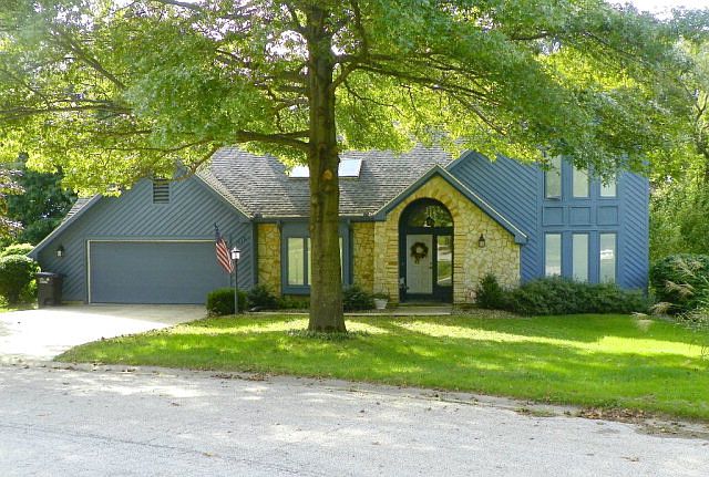 1st image of 1212 Lakeridge Ct