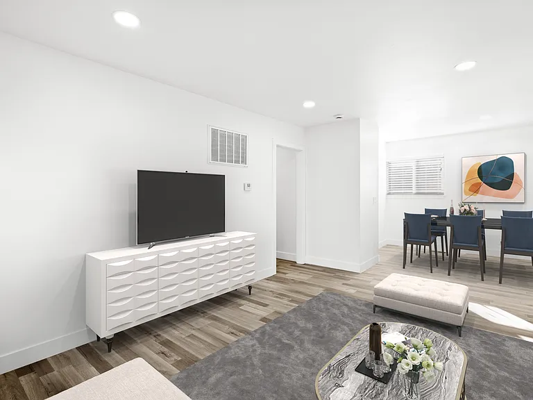 26 W Girard Ave E — Photo 1