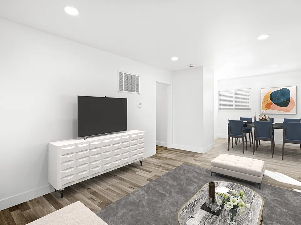26 W Girard Ave #D