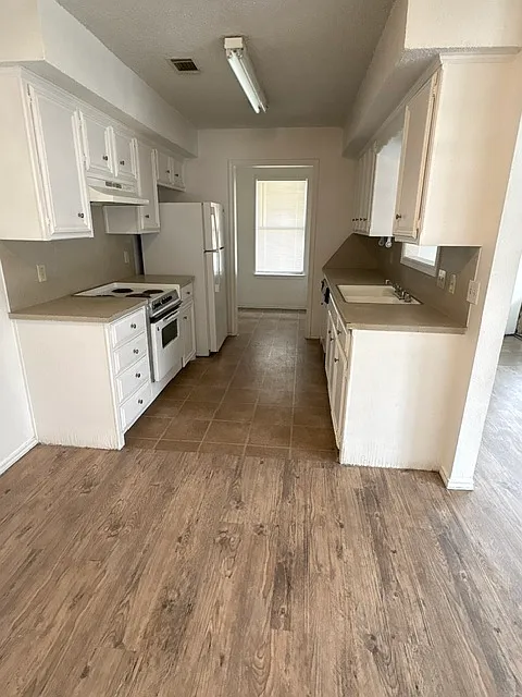 2 bed, 580 sqft, $850 — Photo 4