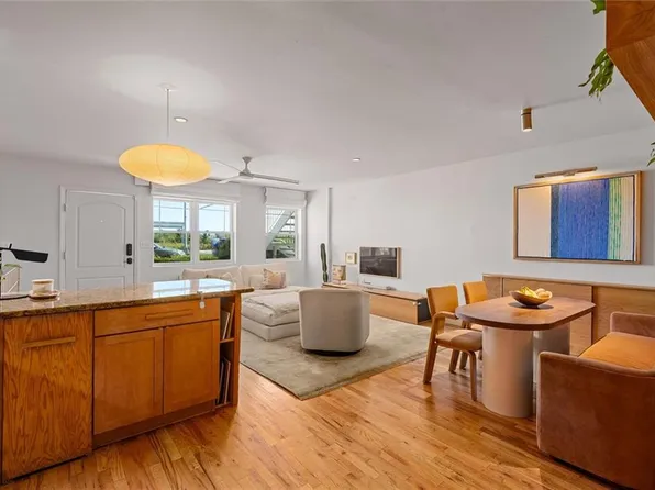 10012 Shore Front Pkwy #18A, Far Rockaway, NY 11694