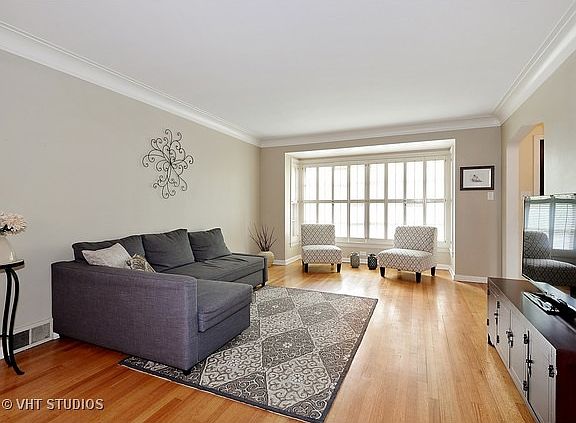 2nd image of 6163 N Caldwell Ave