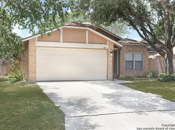 3rd image of 11011 ALMOND PARK