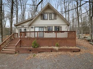 740 Woodridge Dr, Lake Ariel, PA 18436