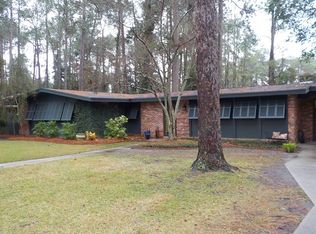 228 Carolina Dr, Tifton, GA 31794